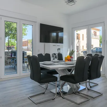Apartment Ma Luxury - Pula Istria *