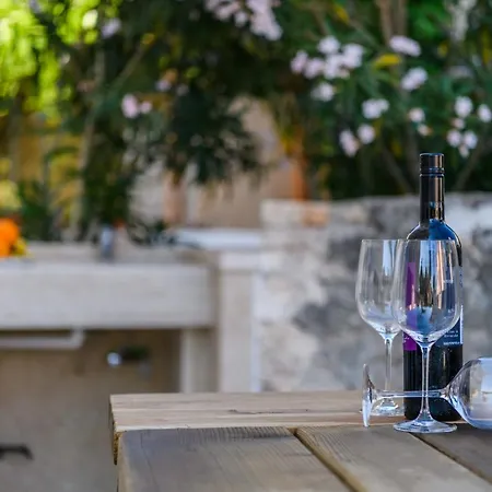 Ma Luxury - Pula Istria * بريمونتيرا