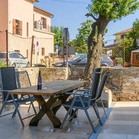 Ma Luxury - Pula Istria بريمونتيرا